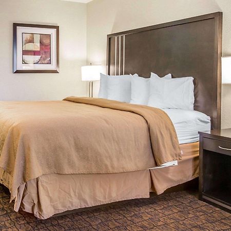 Quality Inn & Suites Woodland - Sacramento Airport Luaran gambar