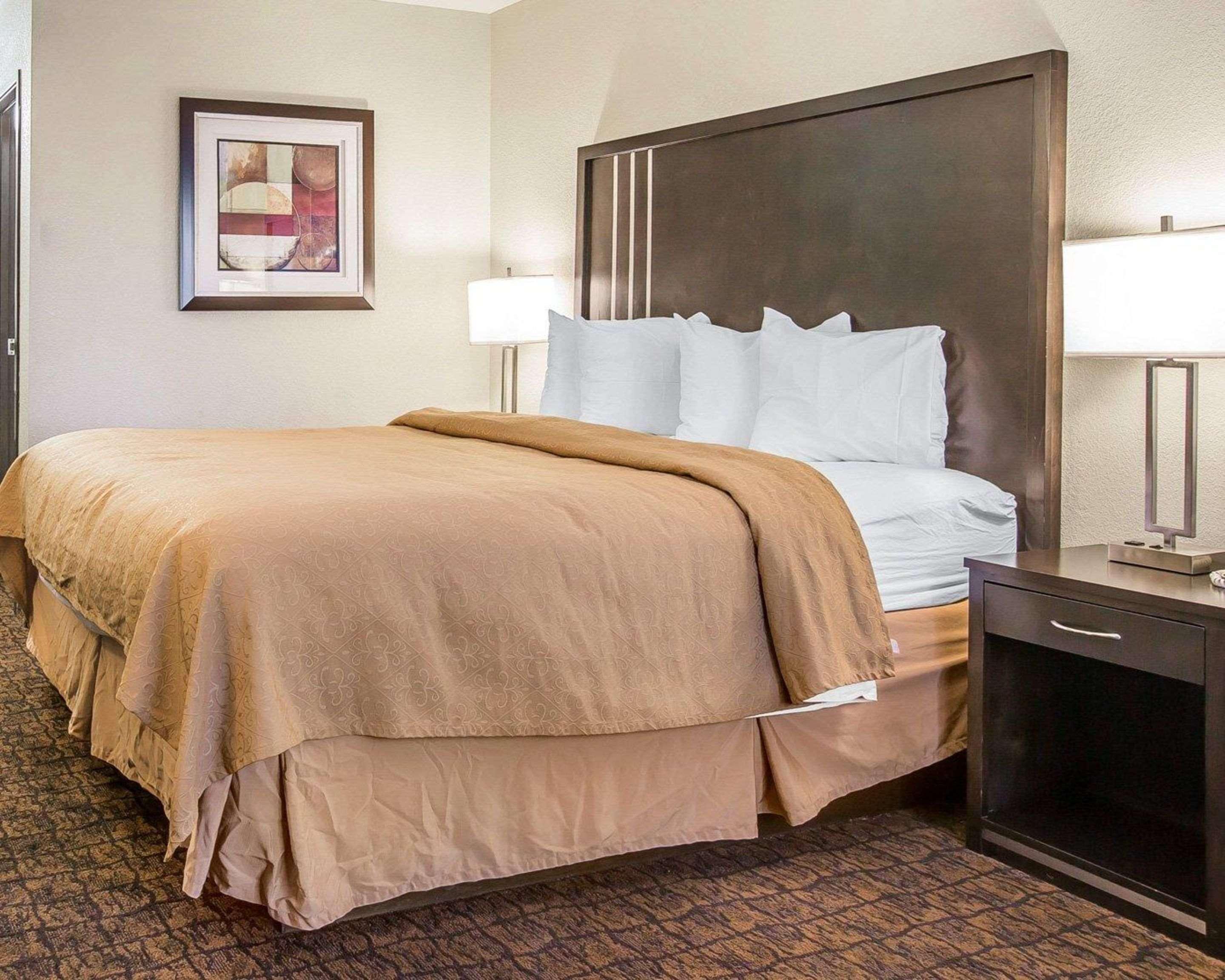 Quality Inn & Suites Woodland - Sacramento Airport Luaran gambar