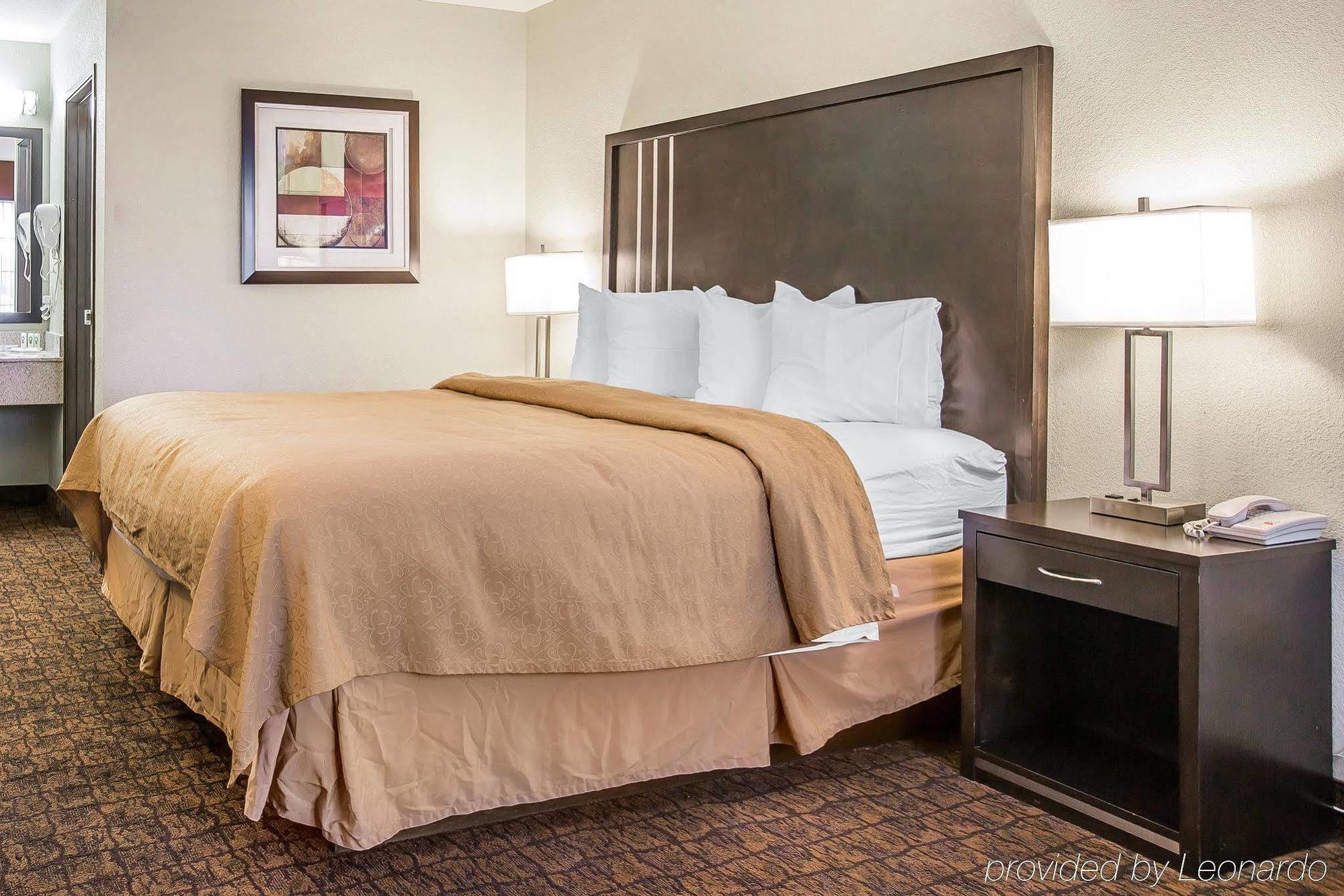 Quality Inn & Suites Woodland - Sacramento Airport Luaran gambar