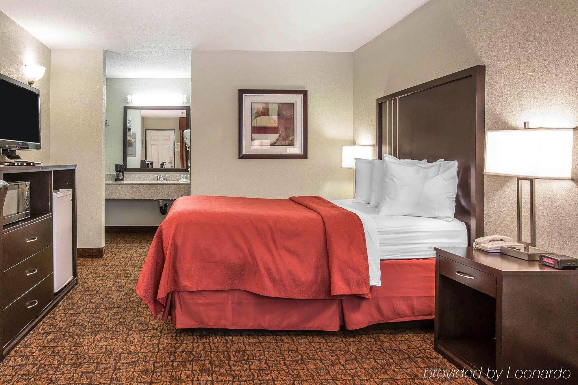 Quality Inn & Suites Woodland - Sacramento Airport Luaran gambar