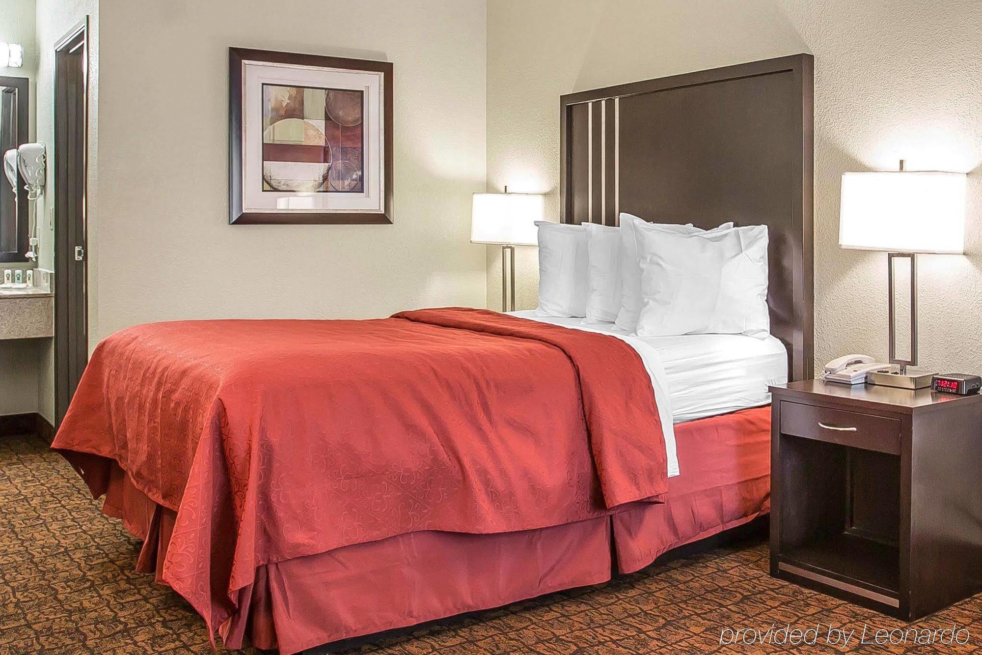 Quality Inn & Suites Woodland - Sacramento Airport Luaran gambar